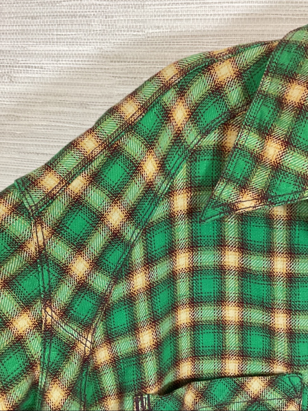 Urban Outfitters UO BDG Brixton Button Down Oversized Flannel Raw Edge Lg Plaid - Picture 6 of 12